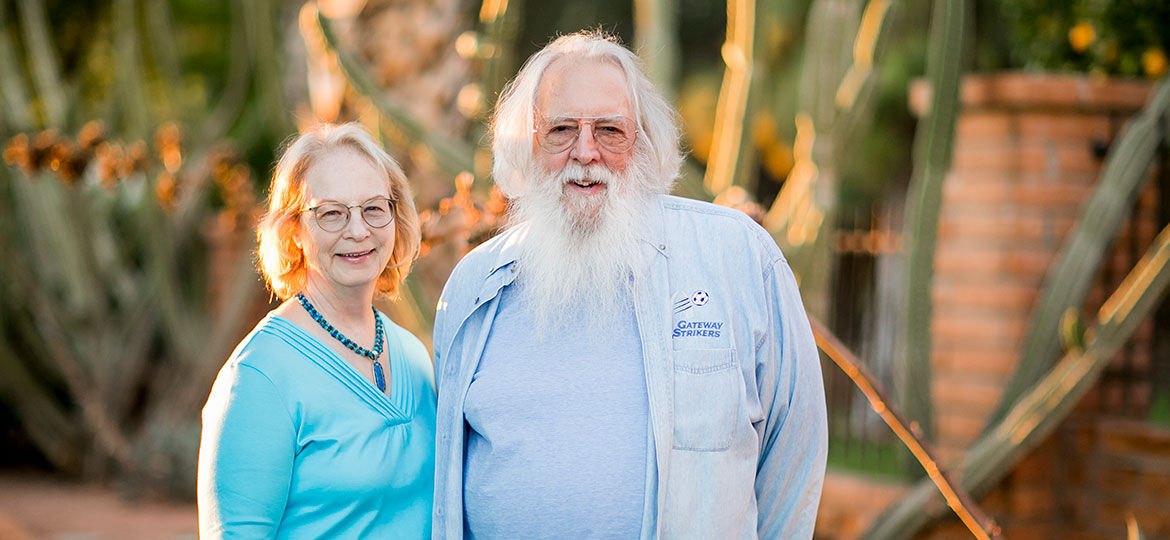 Roy Curtiss III, PhD’62, with his wife and research collaborator, Josephine “Josie” Clark-Curtiss. Photo by Scott Clark