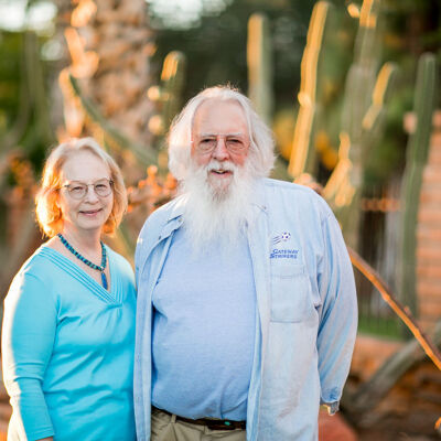 Roy Curtiss III, PhD’62, with his wife and research collaborator, Josephine “Josie” Clark-Curtiss. Photo by Scott Clark